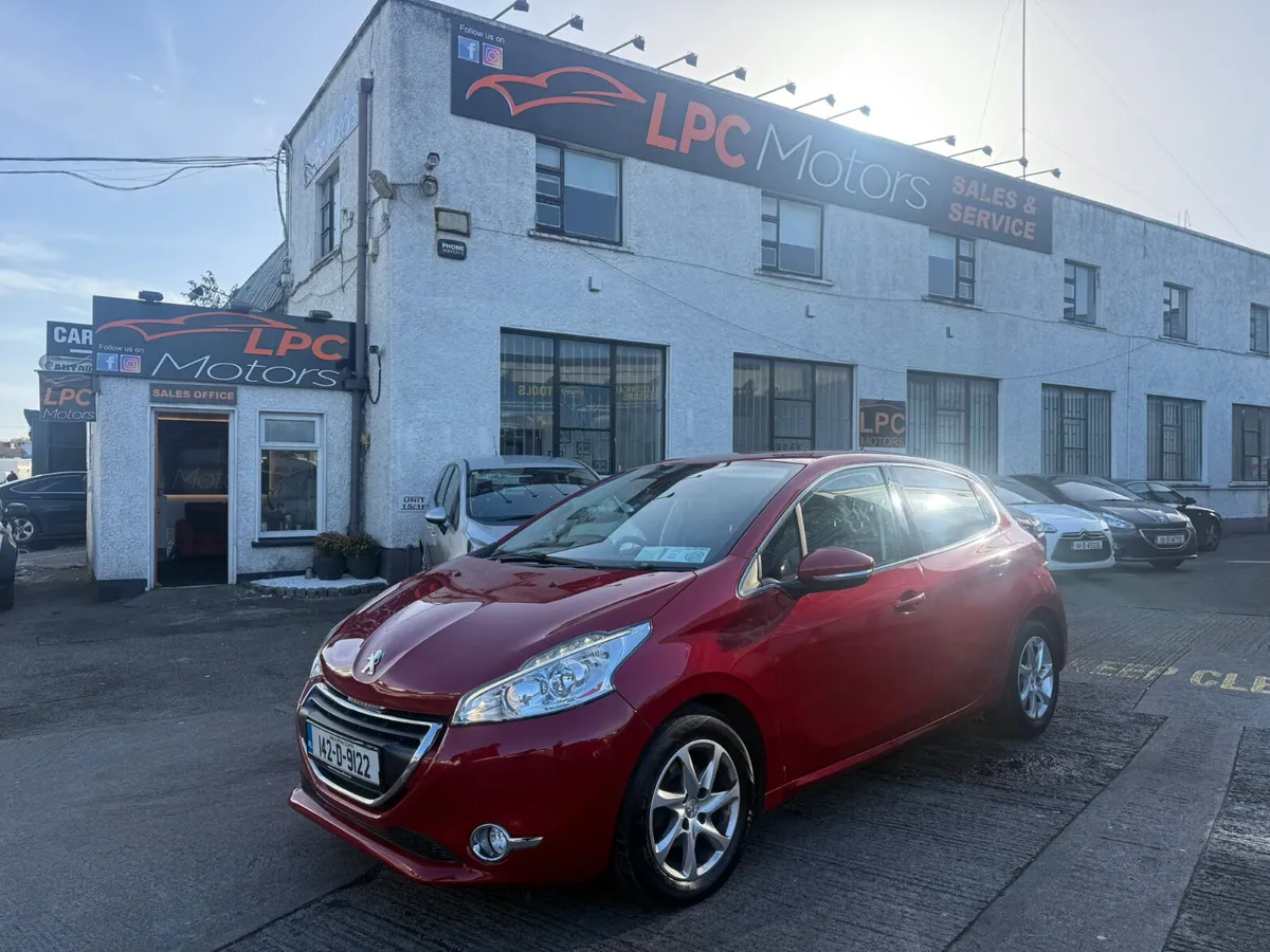 Peugeot 208 2014 Automatic - Image 2