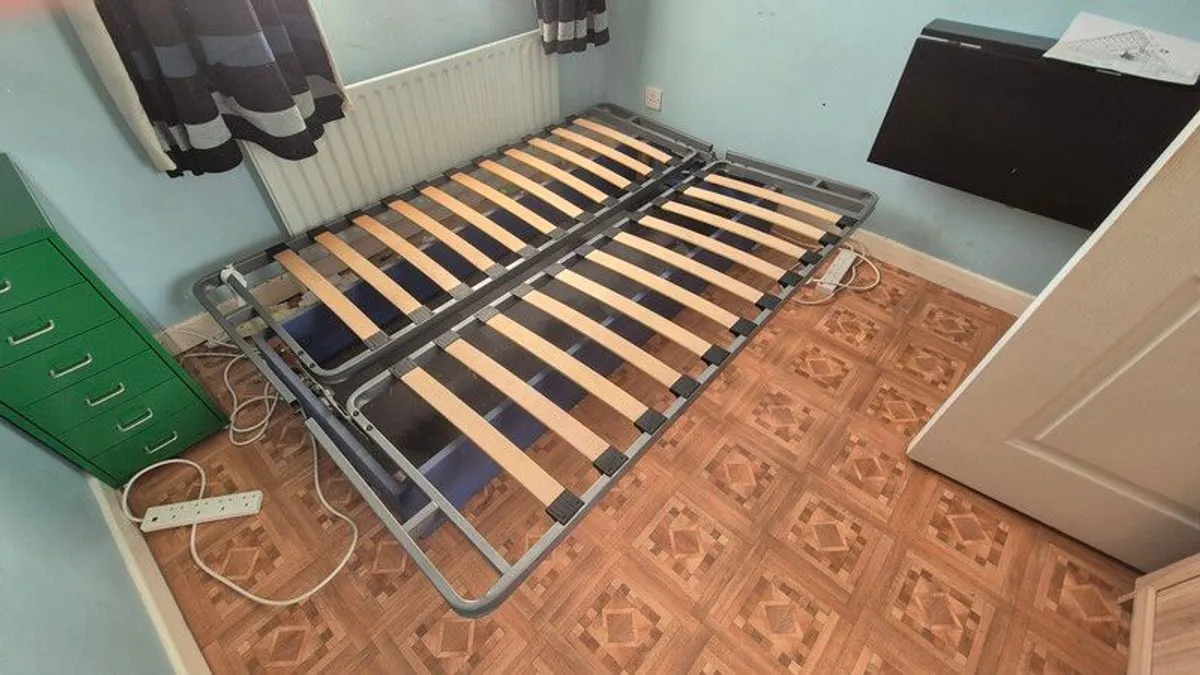 Double Bed - Image 4
