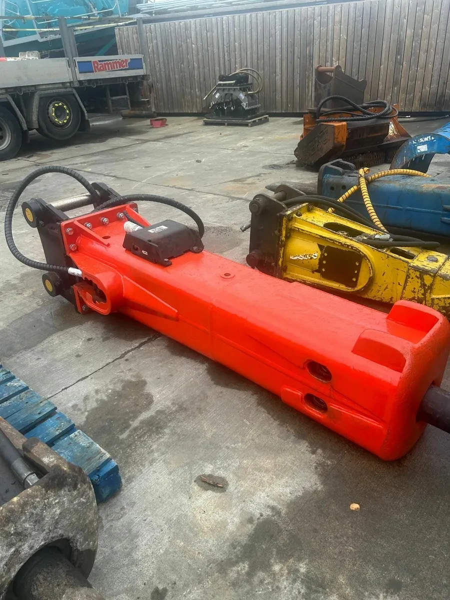 Rammer rockbreaker - Image 1