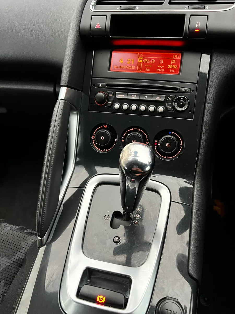 Peugeot 3008 2010 Automatic 1.6 HDI new nct 11/26 - Image 2