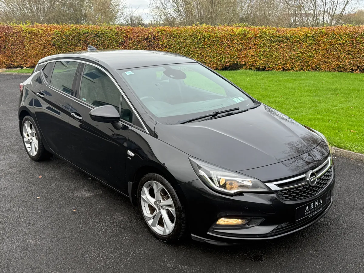 2017 Opel Astra SRI 1.4 Petrol - Image 3