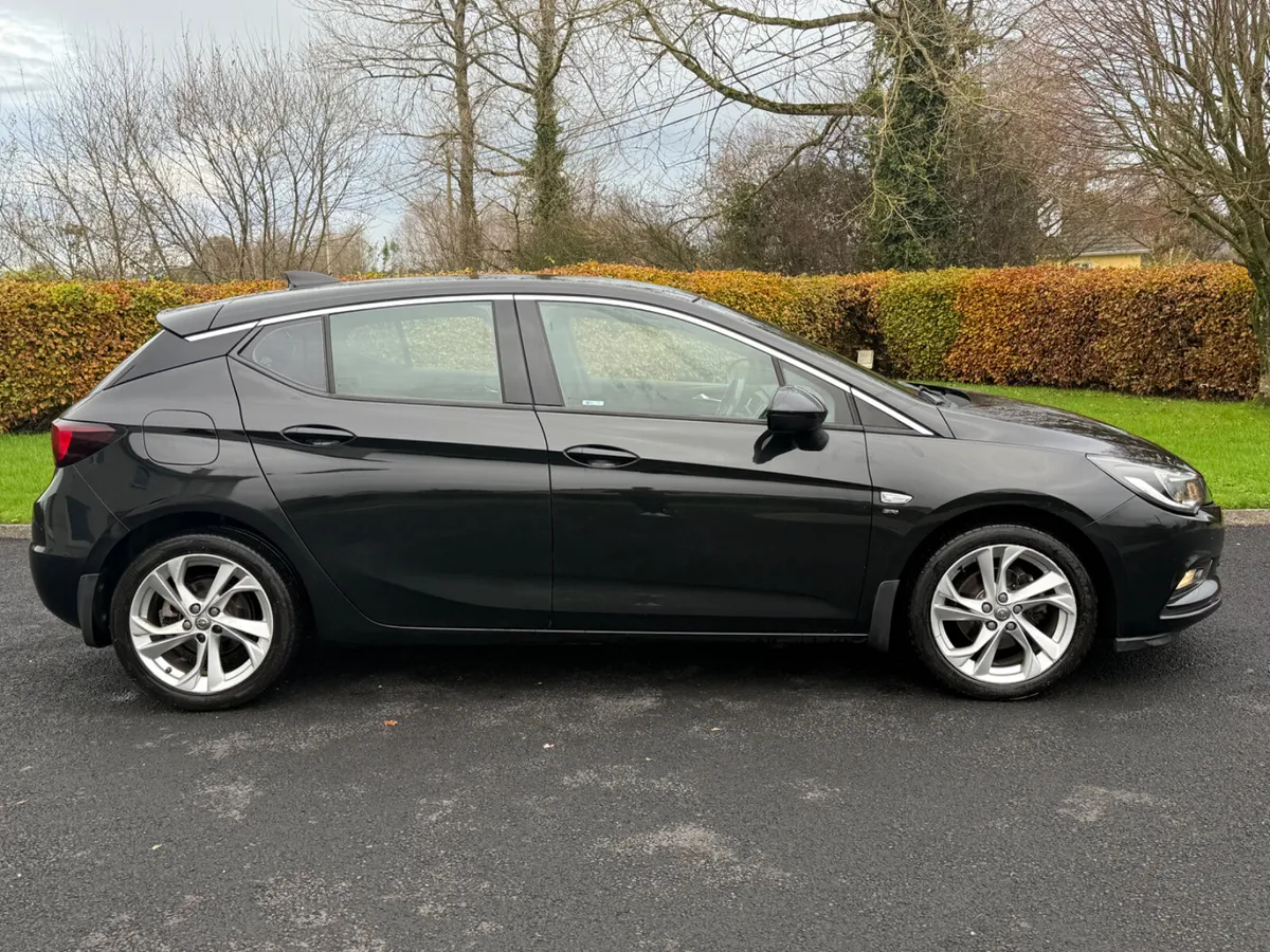 2017 Opel Astra SRI 1.4 Petrol - Image 4