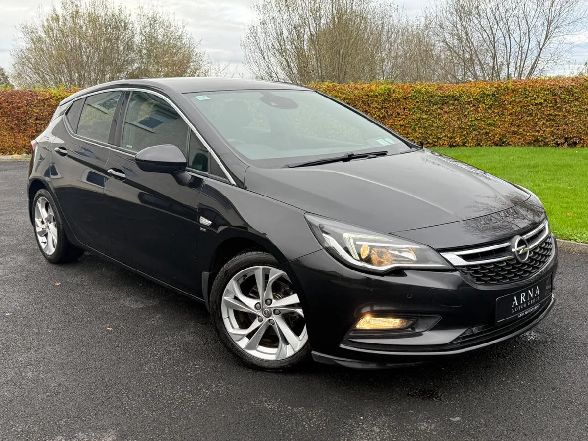 2017 Opel Astra SRI 1.4 Petrol - Image 1