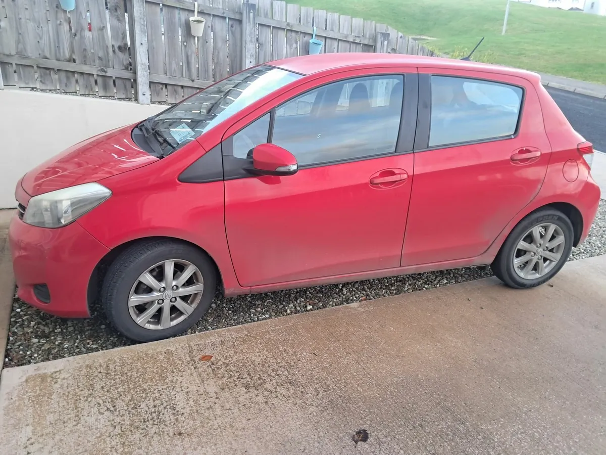Toyota Yaris 2012 - Image 1