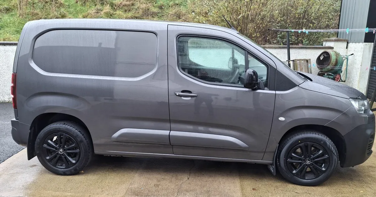 Citroen Berlingo 2021 - Image 4