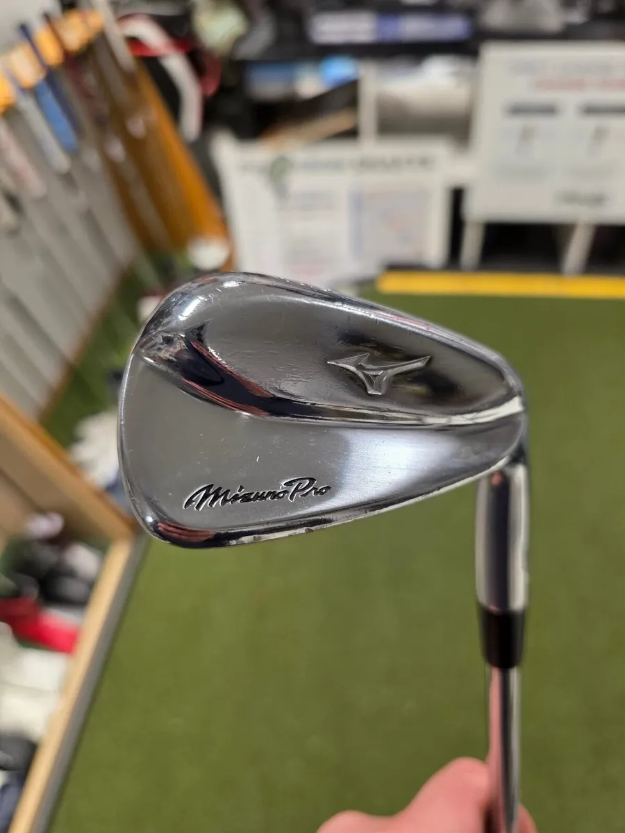 Mizuno Pro Forged Combo Set - Image 1