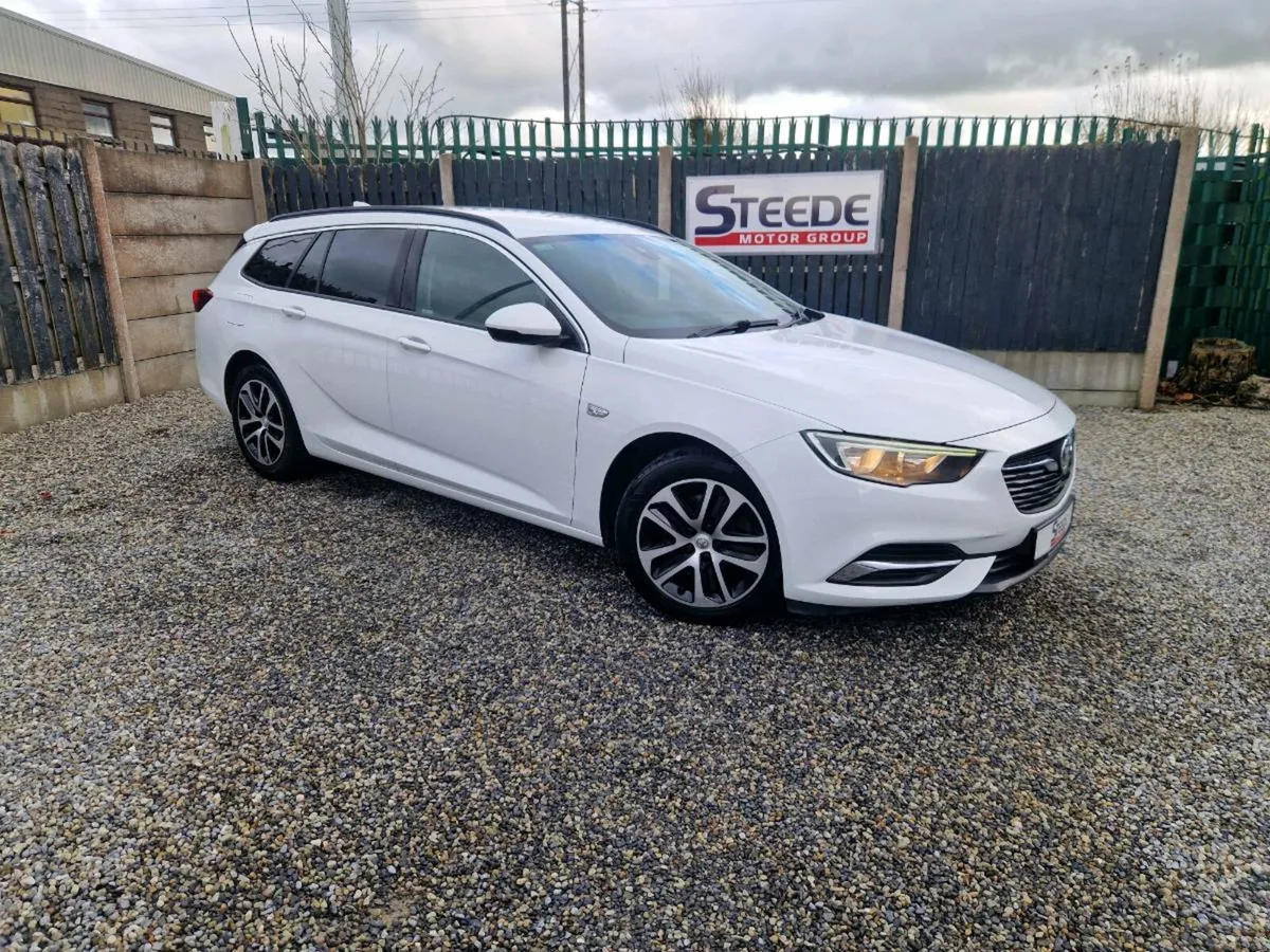 2018 Vauxhall Insignia Design Nav Auto Estate - Image 3