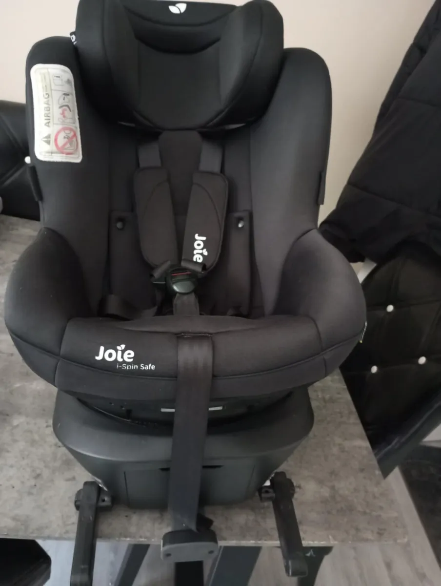 Joie i-spin 360 isofix kids car seat - Image 1