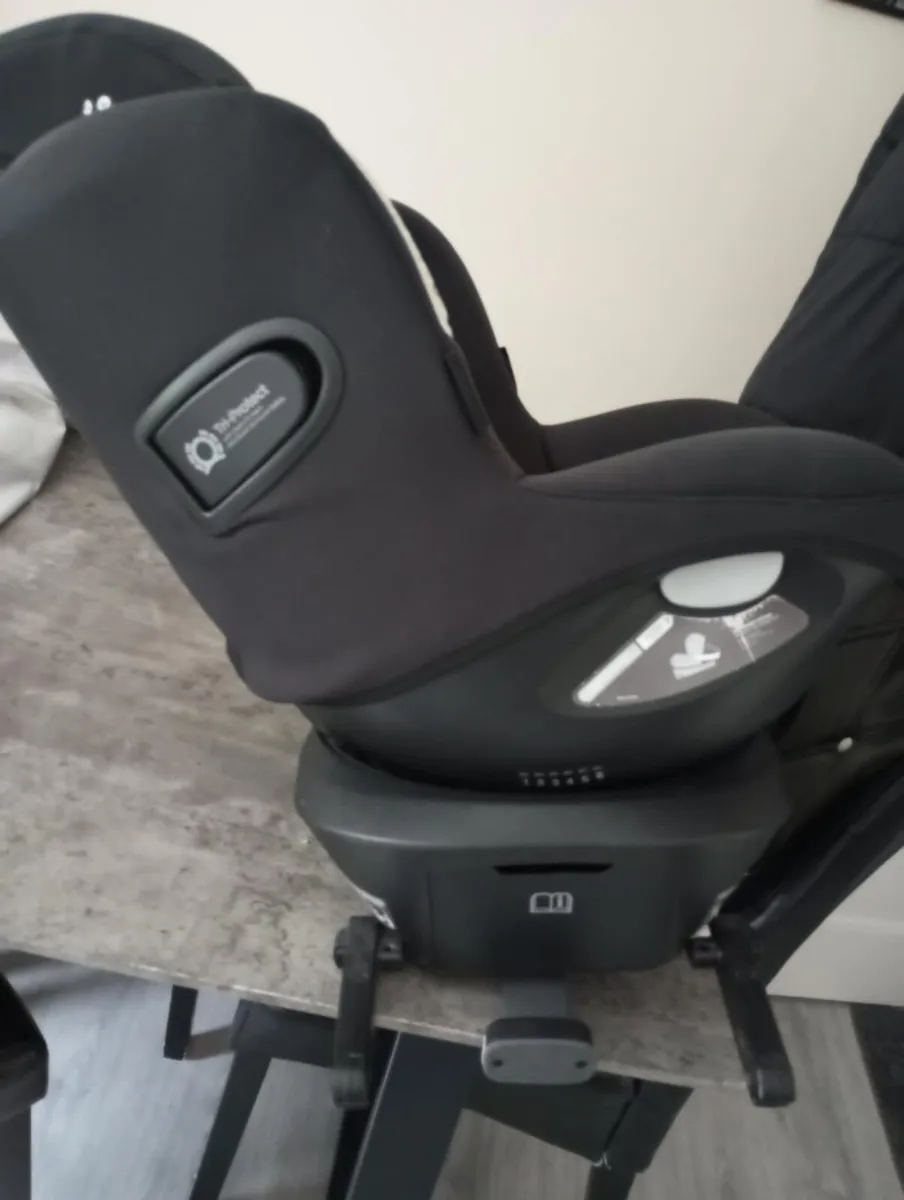 Joie i-spin 360 isofix kids car seat - Image 4