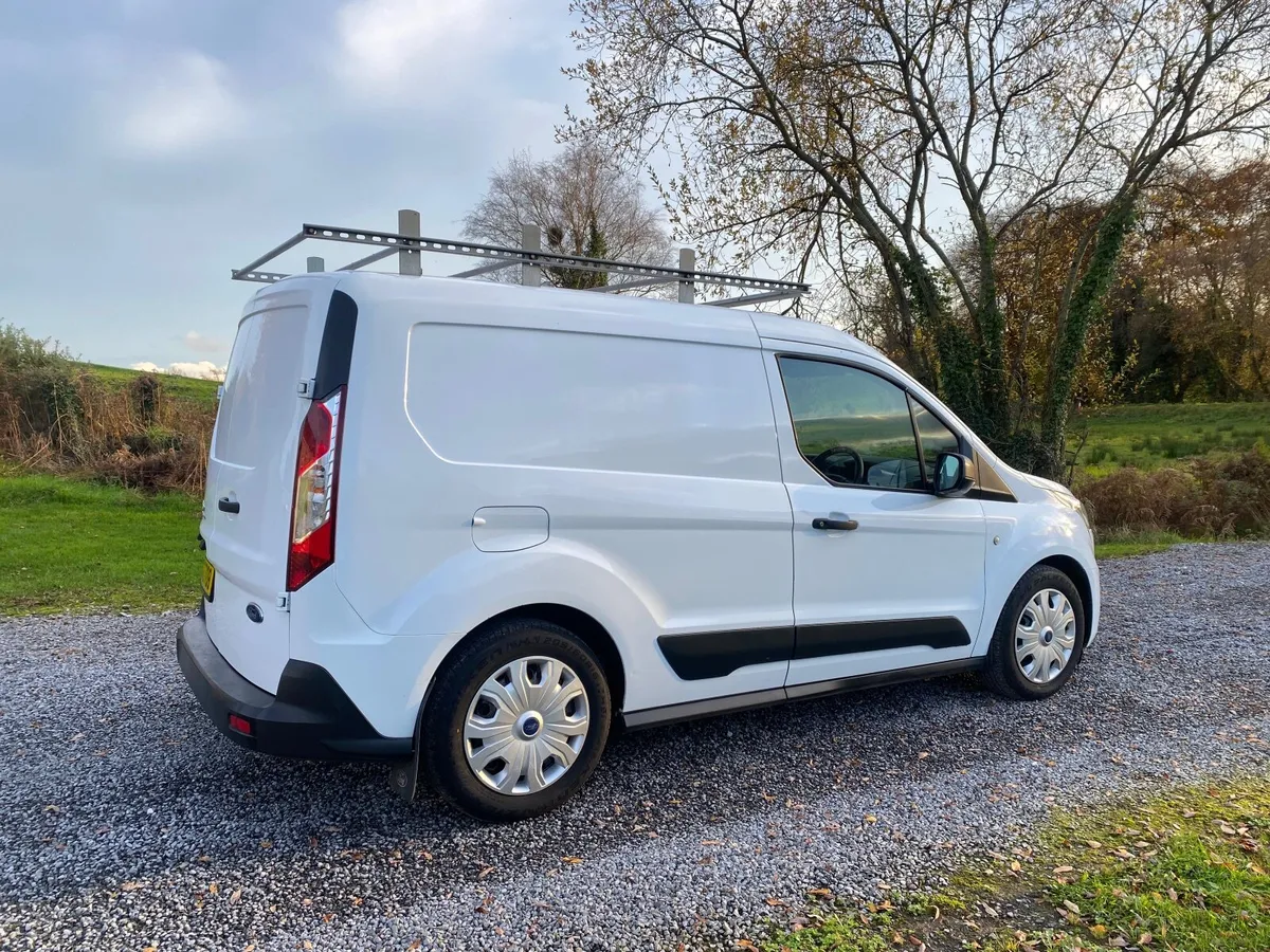Ford Transit Connect 2019 - Image 3