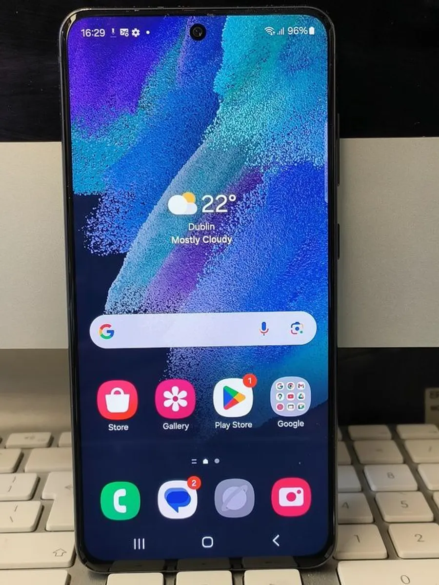 Samsung Galaxy S21 FE 5G 128GB Dual Sim Unlocked Black - Image 2