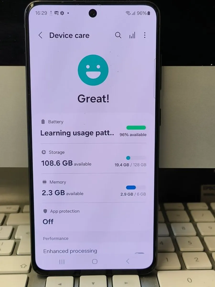 Samsung Galaxy S21 FE 5G 128GB Dual Sim Unlocked Black - Image 3