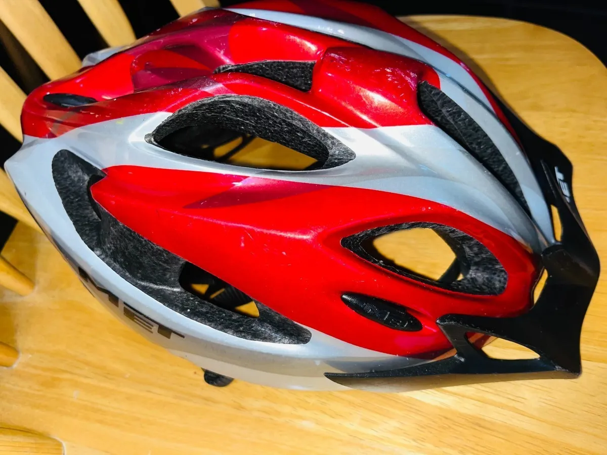 Bike helmet - adult - Image 2