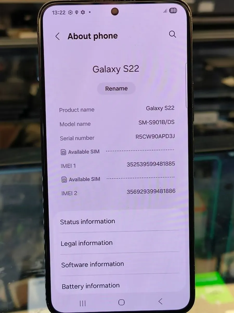 Samsung Galaxy S22 128GB Dual Sim Unlocked Black Smartphone - Image 3