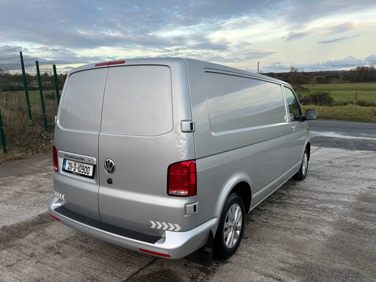 211 VW TRANSPORTER DOE & TAX 2/26 - Image 3