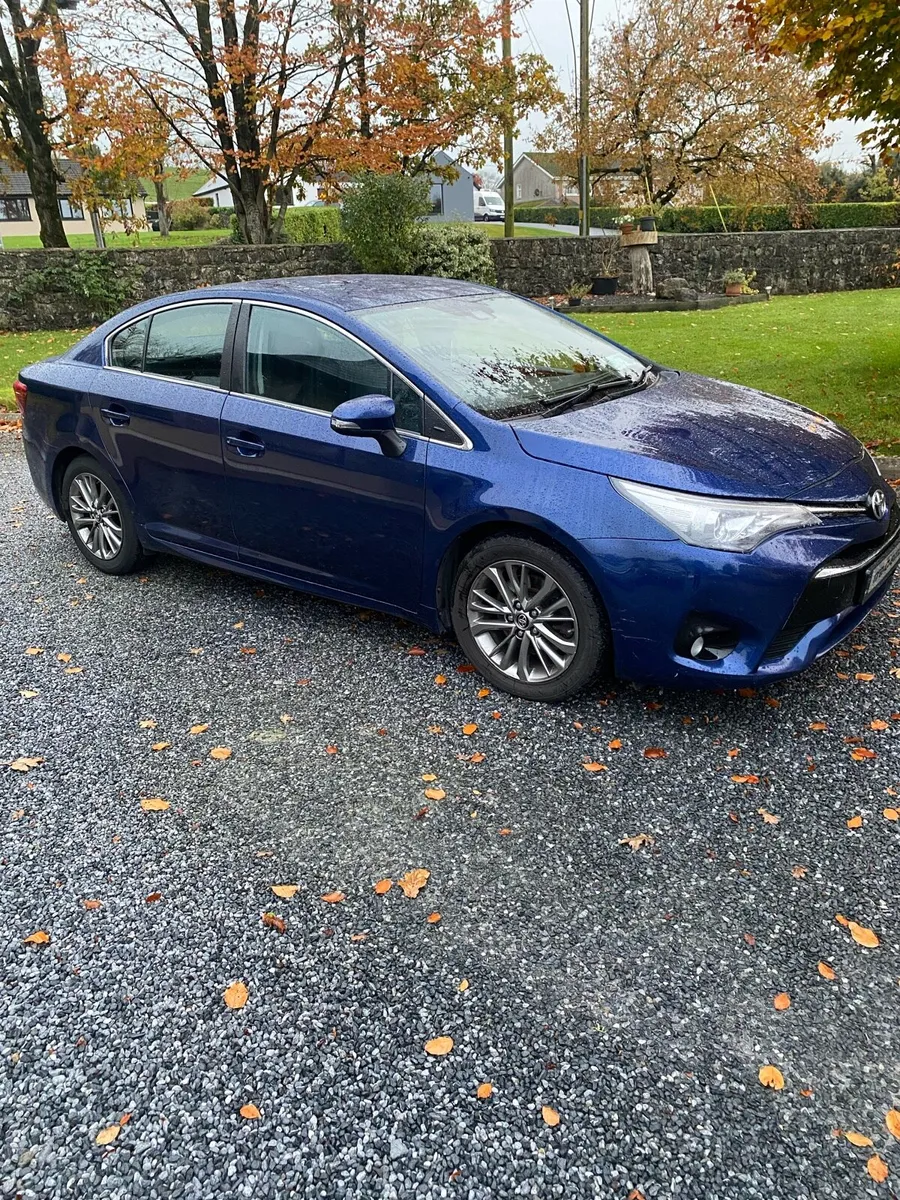 Toyota Avensis 2.0 Diesel - Image 1
