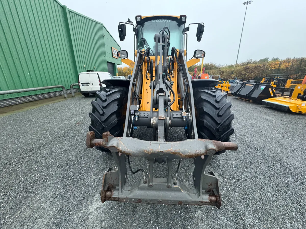 VOLVO L45H - Image 3