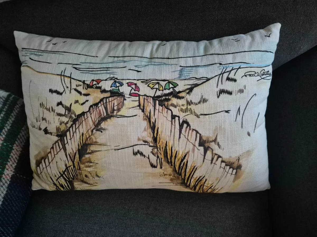 Paul costello CUSHIONS - Image 1