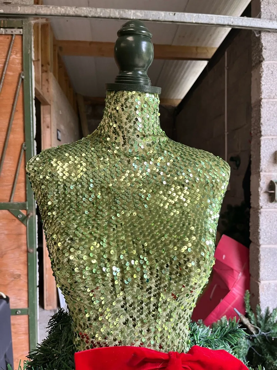 Christmas mannequin - Image 2