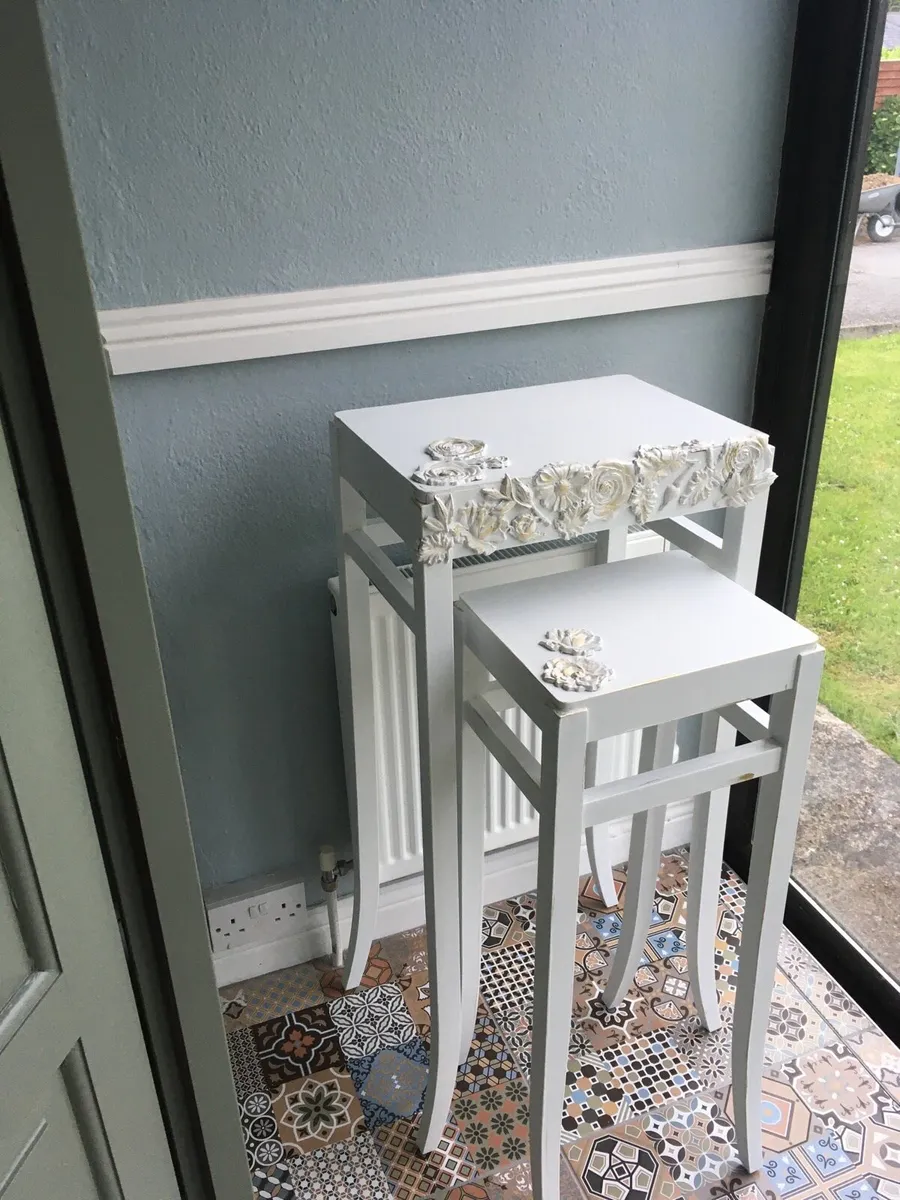 Lamp table - Image 1