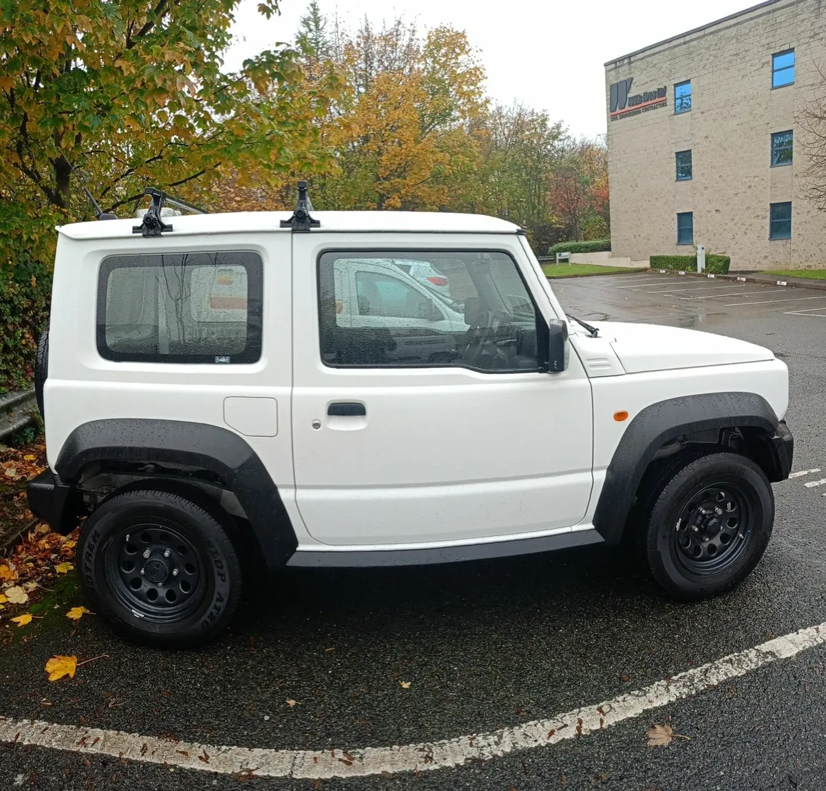 Suzuki Jimny 2023 - Image 1