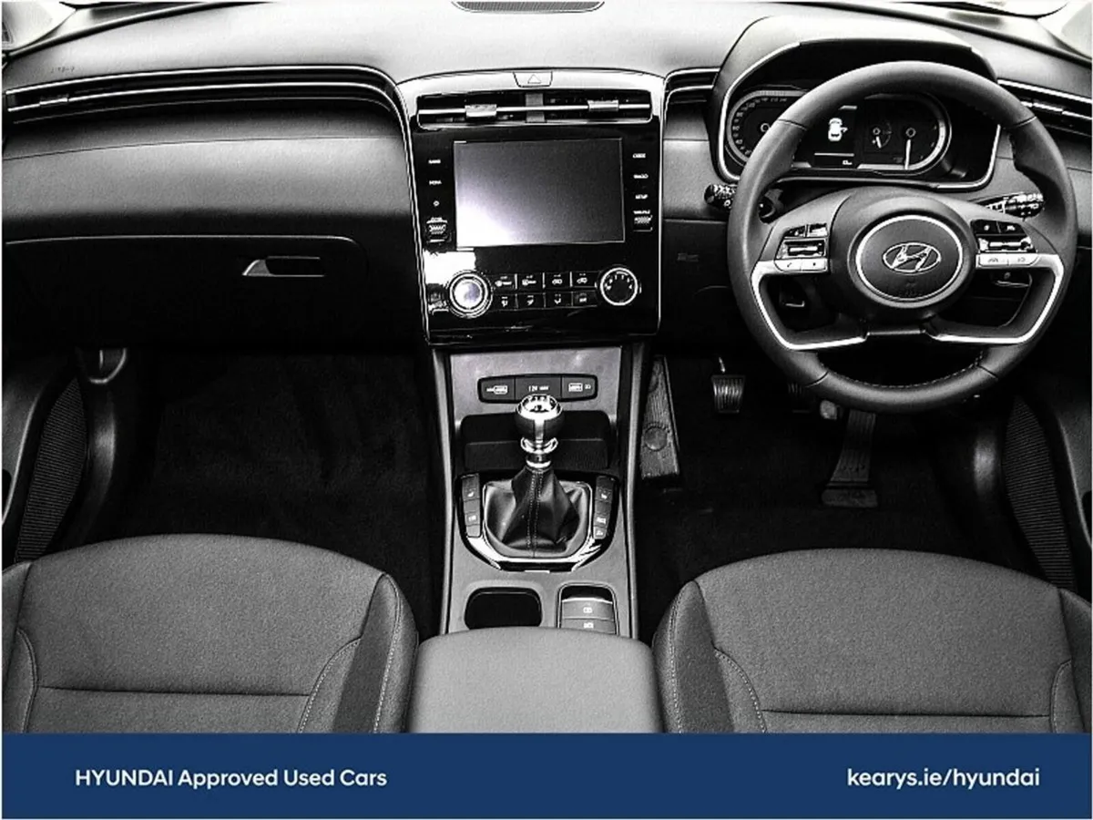 Hyundai Tucson 2WD Comfort Plus with Side Steps - Image 4