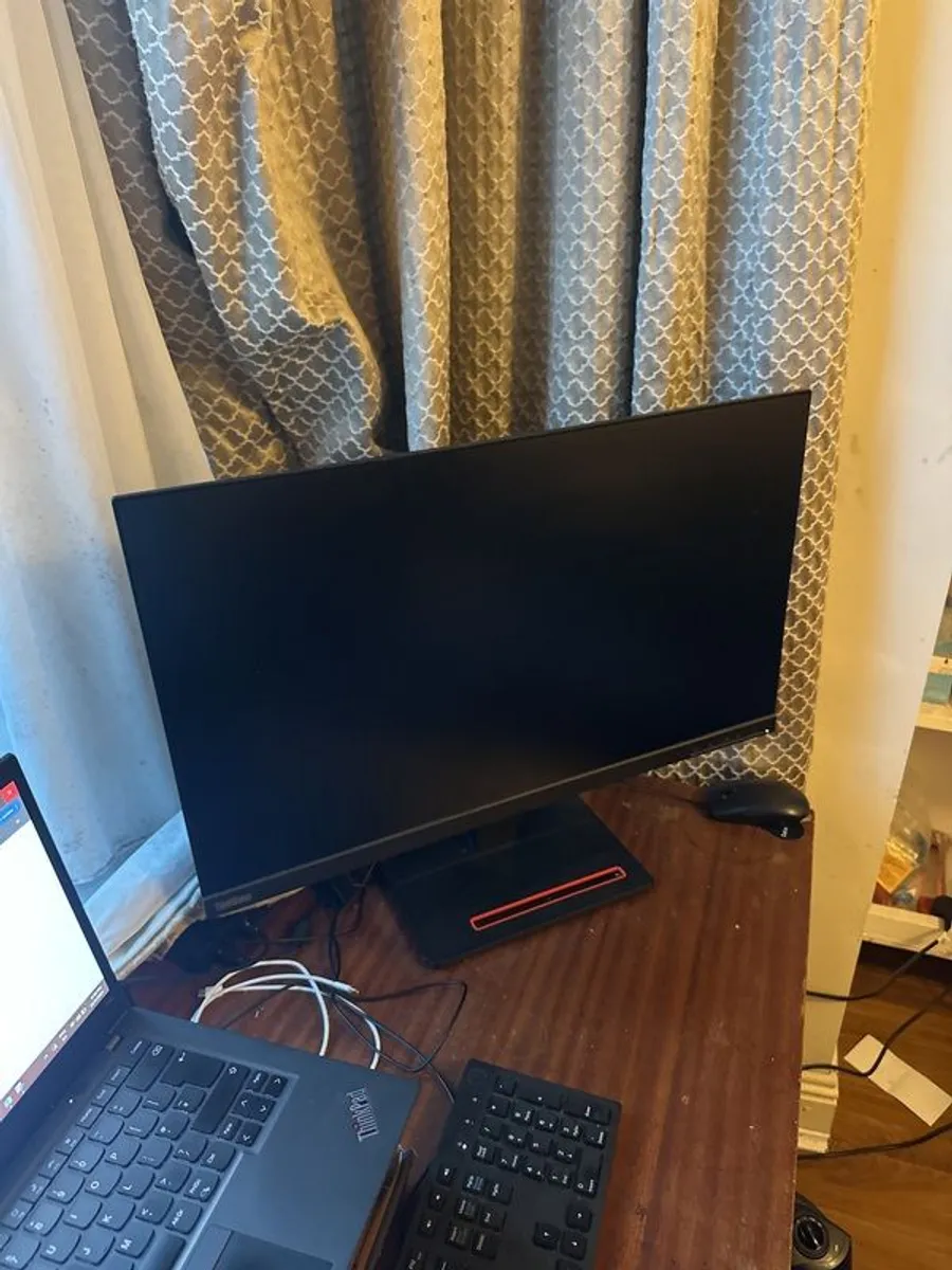 Lenovo Thinkvision S27E - 27 inches - Image 4