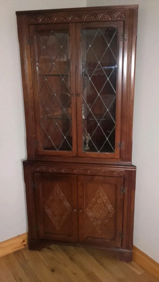 Corner Display Unit - Image 3