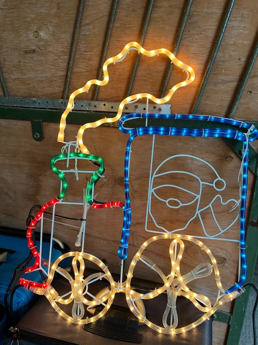 Christmas plug in - Image 2