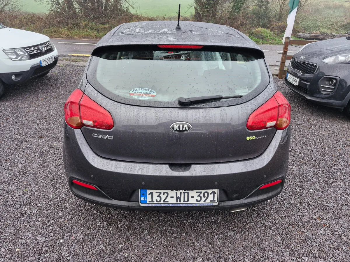 Kia Ceed 2013 - Image 4