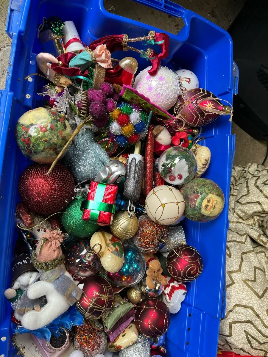 Christmas bauble decorations - Image 2