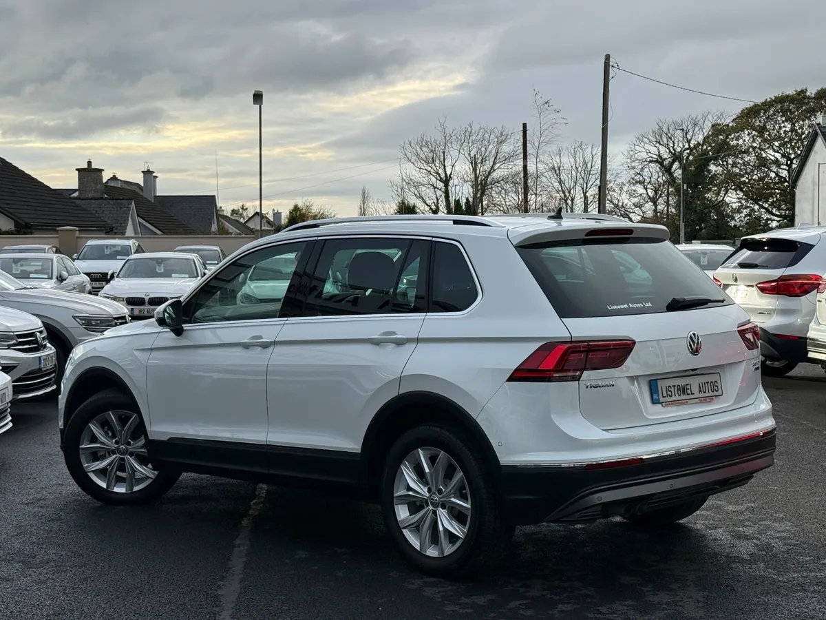 191 VW TIGUAN HIGHLINE 2.0TDI 190BHP AUTOMATIC - Image 3