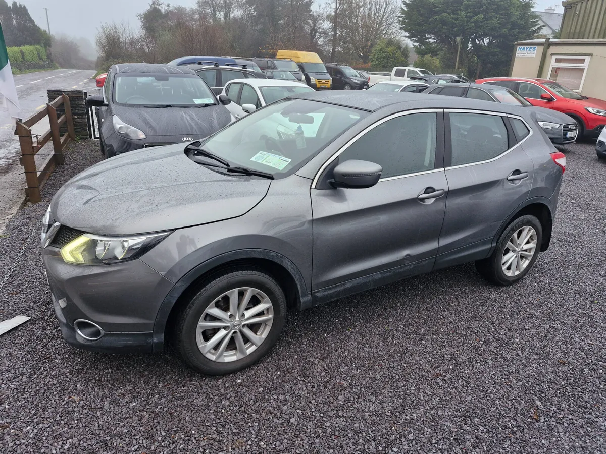 Nissan Qashqai 2015 - Image 2
