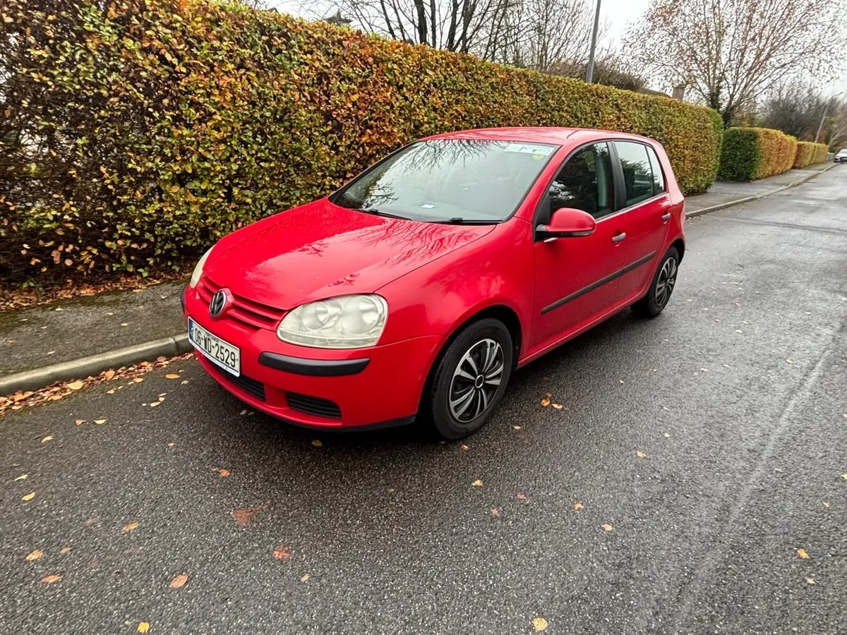 Nice mk5 Golf 1.4 Petrol, Low Kms, New NCT 11/26! - Image 4