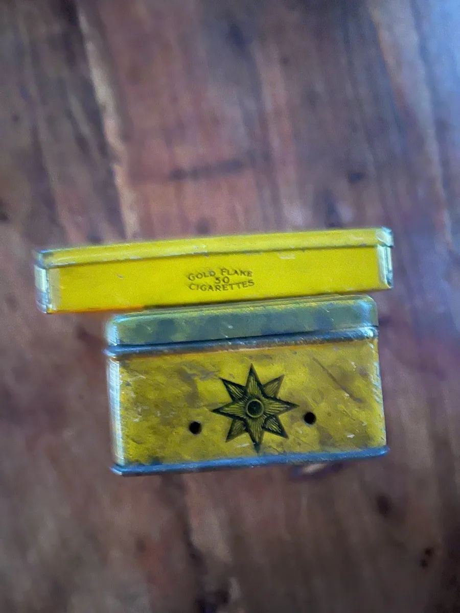 Gold Flake Tins - Image 4