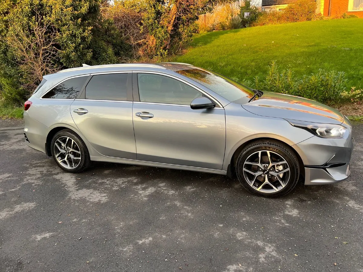 2024 KIA C’EED 1.5T GDi ISG 138 3 5dr DCT - Image 3