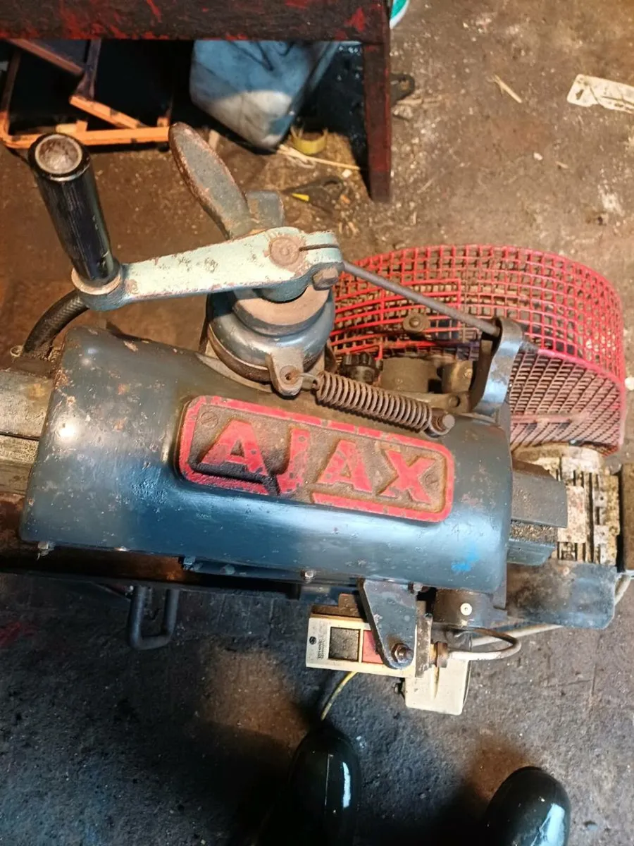 Ajax power hacksaw single phase - Image 2