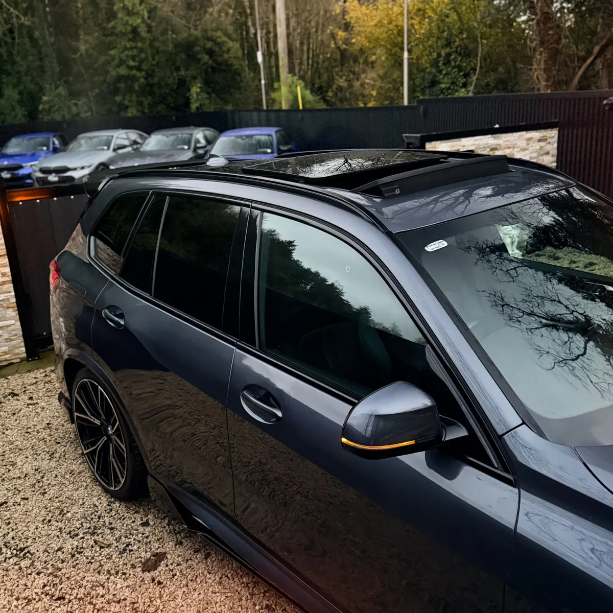 2021 (212)  BMW X5 45E MSPORT 390BHP **SKY LOUNGE - Image 3