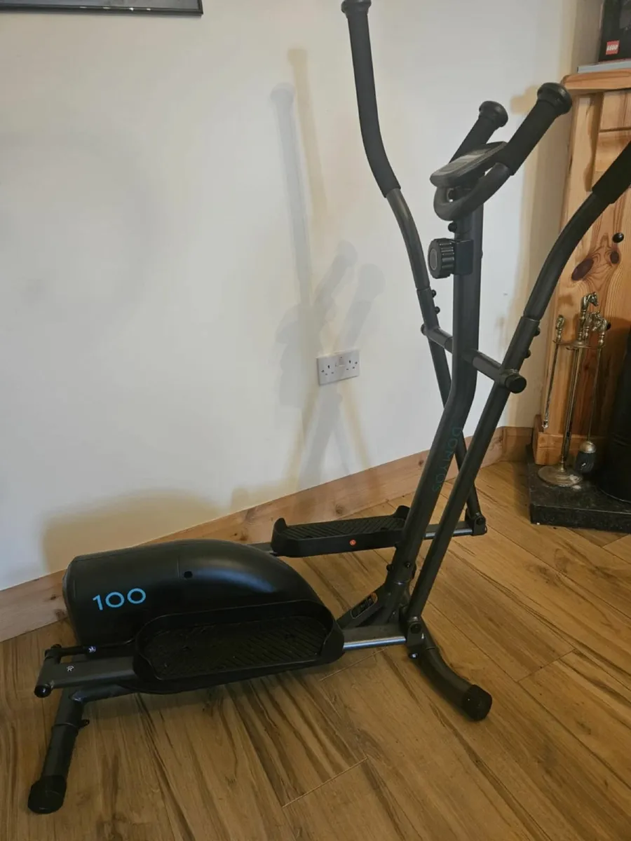 Cross trainer - Image 2