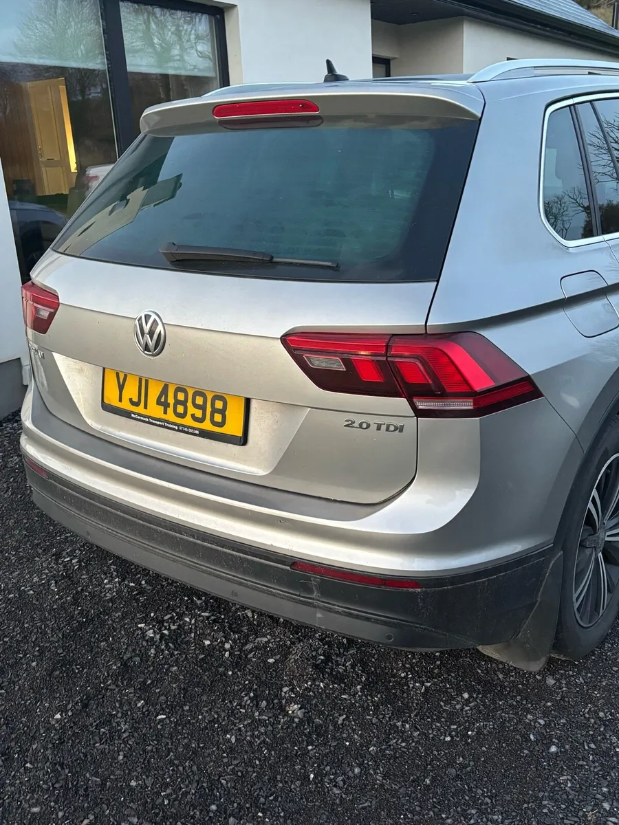 Volkswagen Tiguan - Image 2