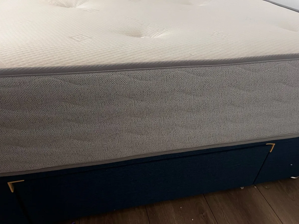 Double divan bed and mattress - Image 2