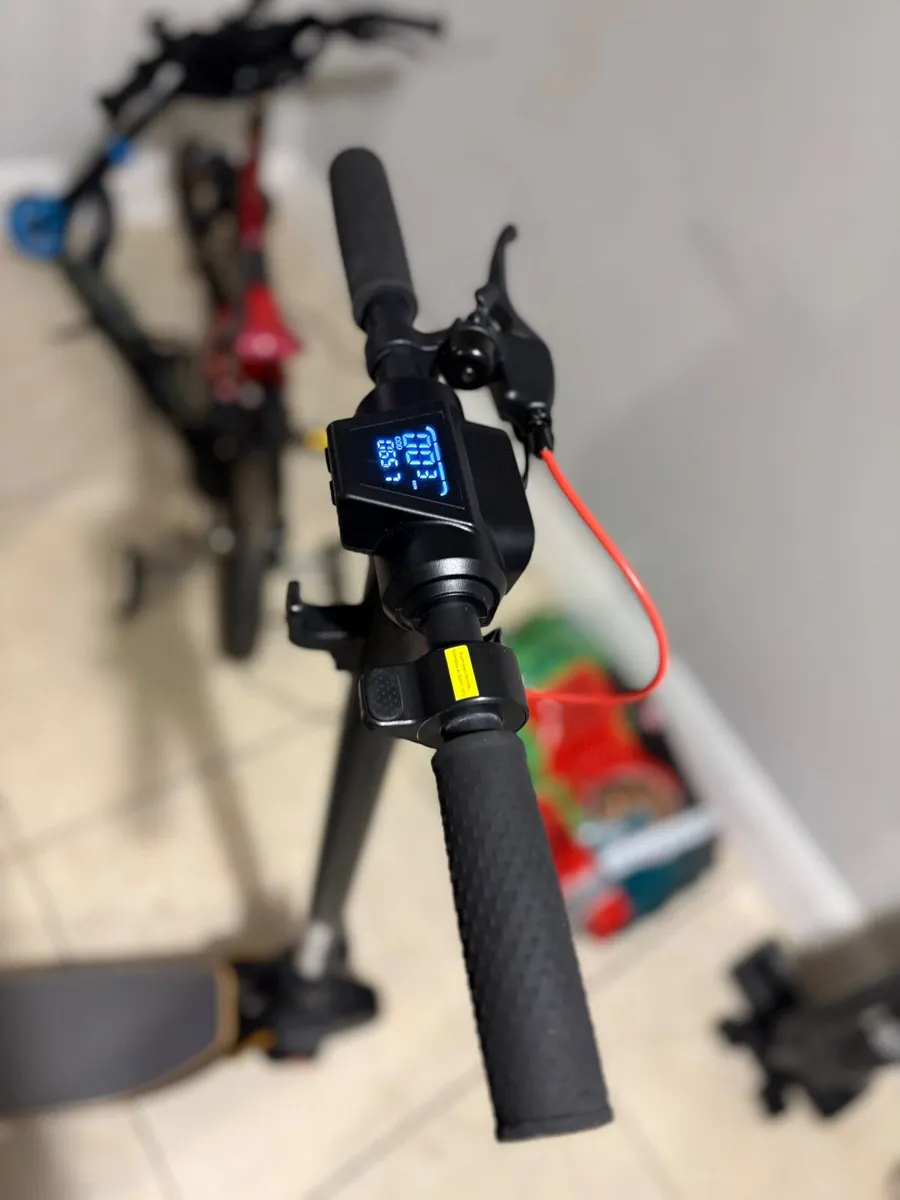 electric scooter - Image 1