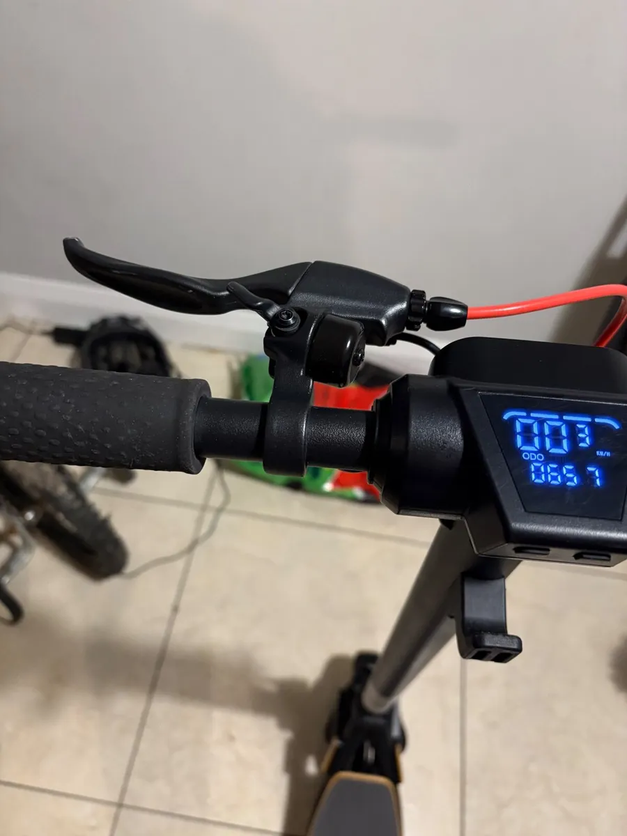 electric scooter - Image 3