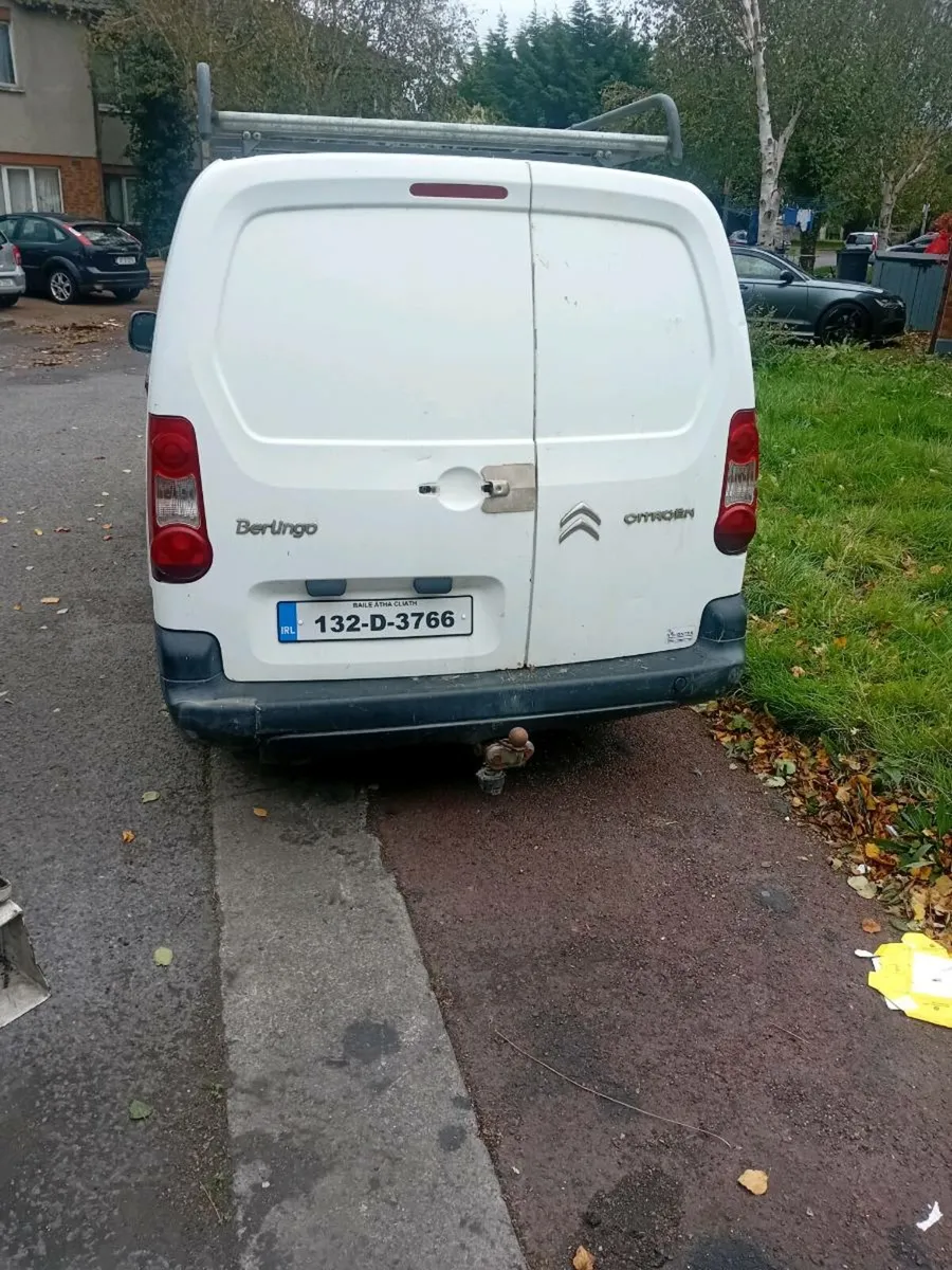 2013 citroen berlingo lwb 3 seater turning over - Image 4