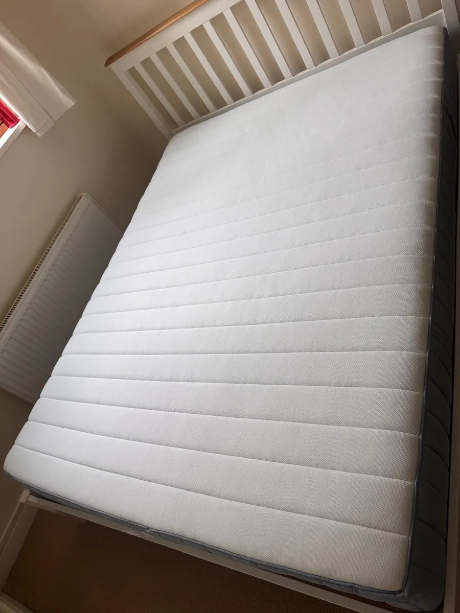 Barely Used Double mattress - Excellent condition - Image 1