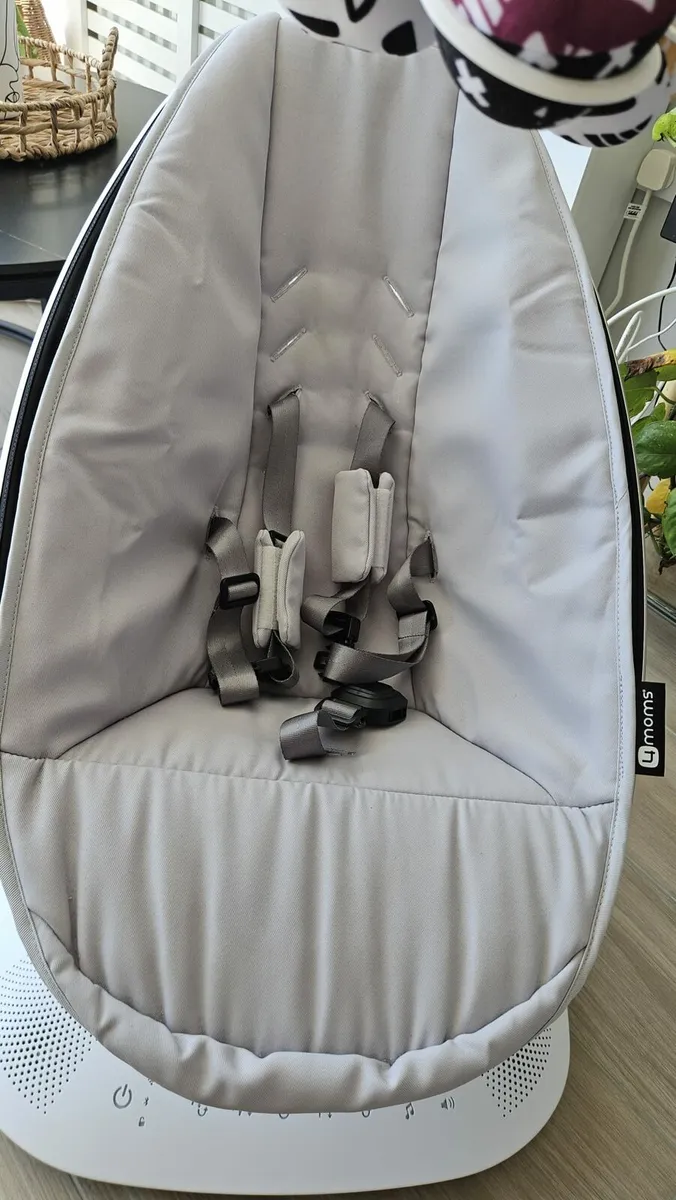 4moms mamaRoo 4 Baby Swing Chair - Image 2