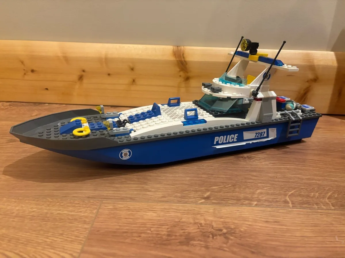 Lego Police boat - Image 1