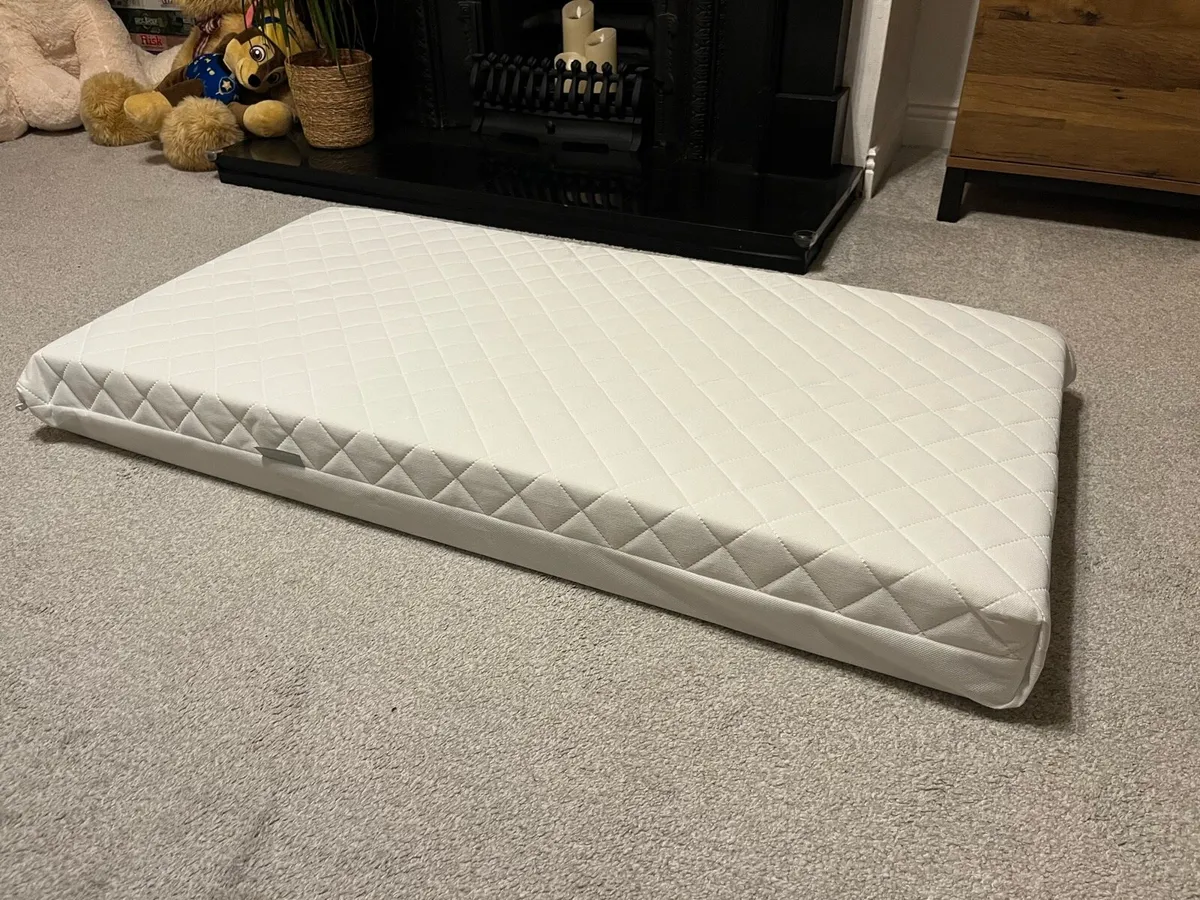 Mother Nurture Cotbed mattress - Image 1