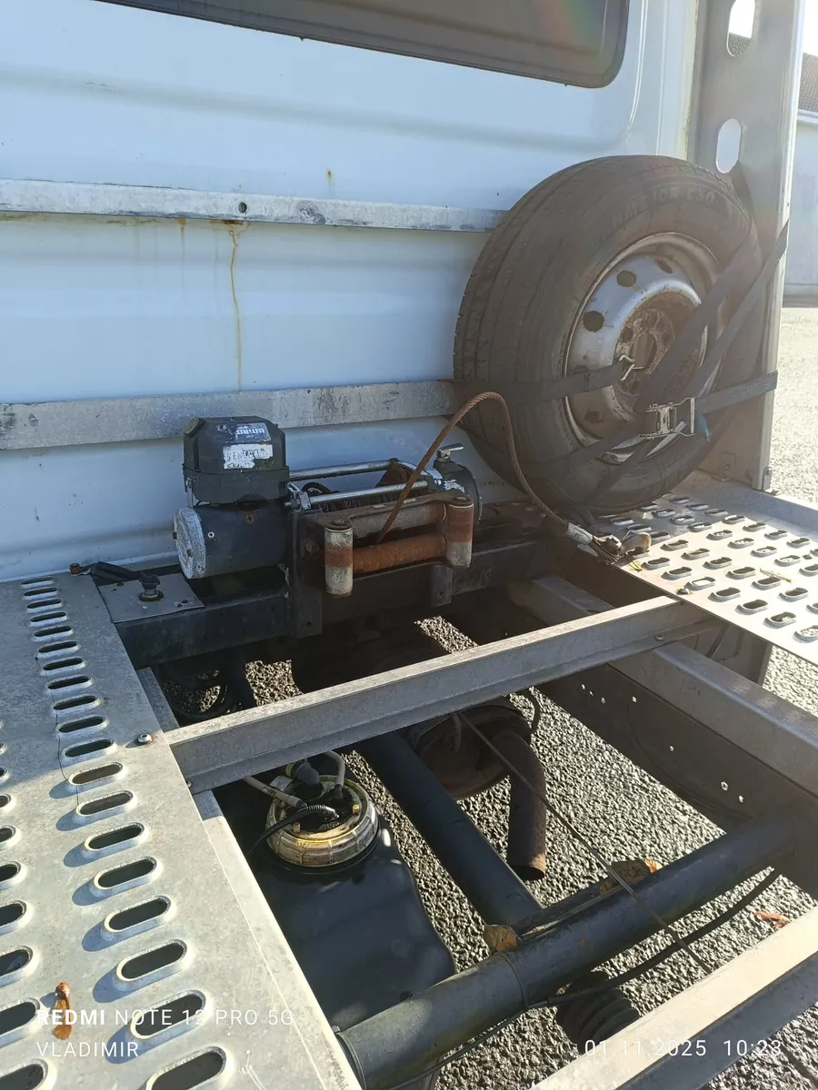 2012 Iveco daily recovery truck - Image 2