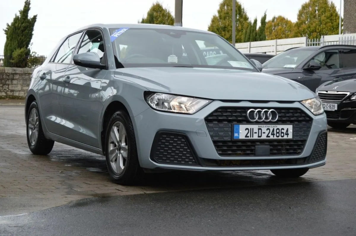 Audi A1 30 TFSI 116HP Attraction - Image 3